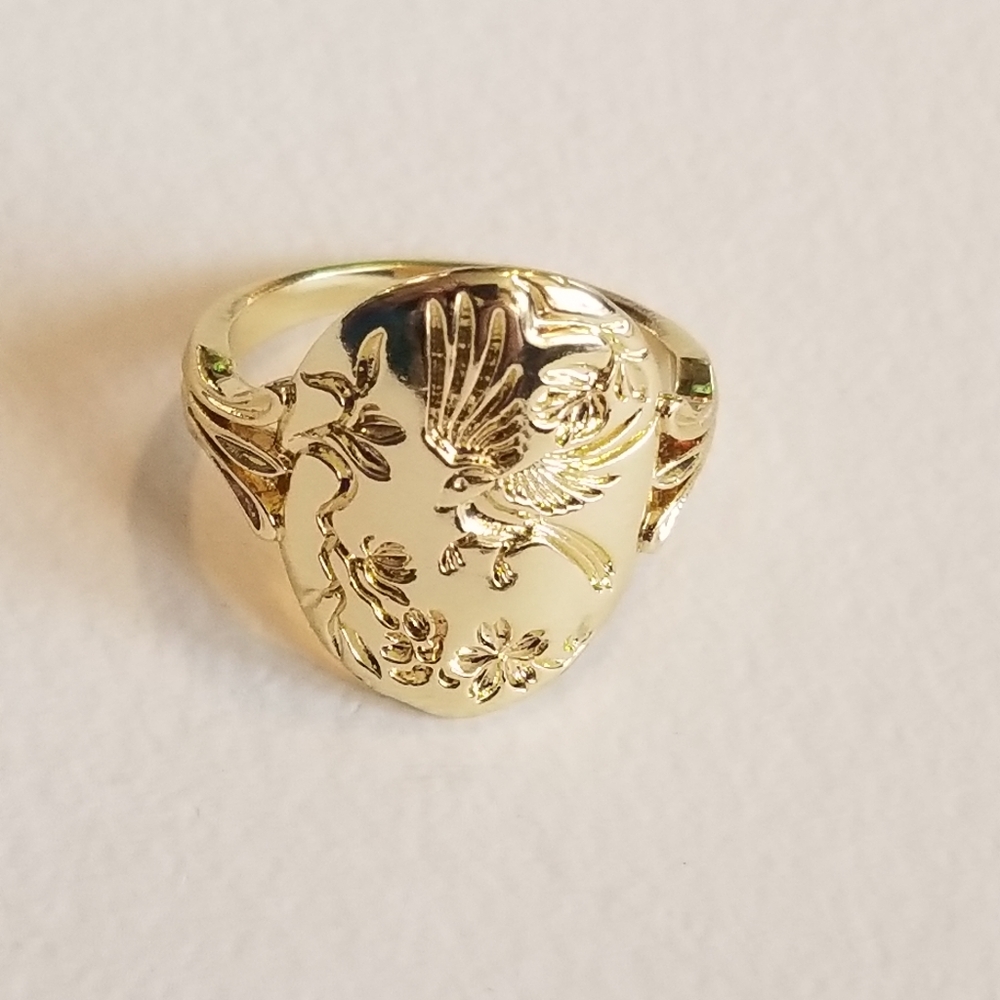 Bundled - Bird ring size 7.75 gold tone metal  7 3/4 Victorian revival style - Picture 7 of 9
